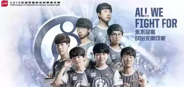 新闻发布会 新闻发布会