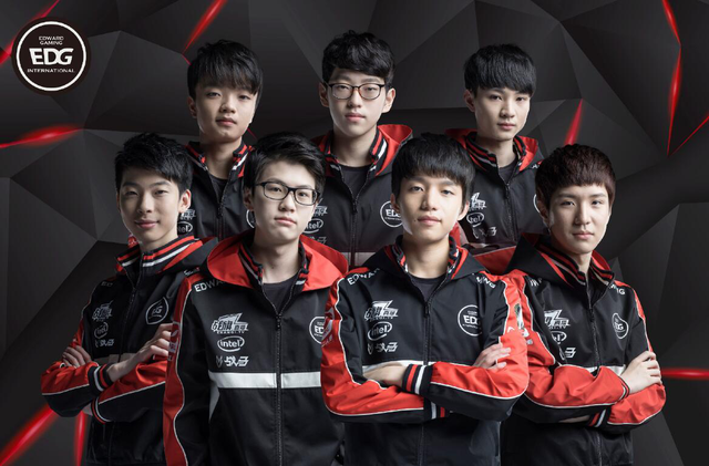 投或分球时 投或分球时